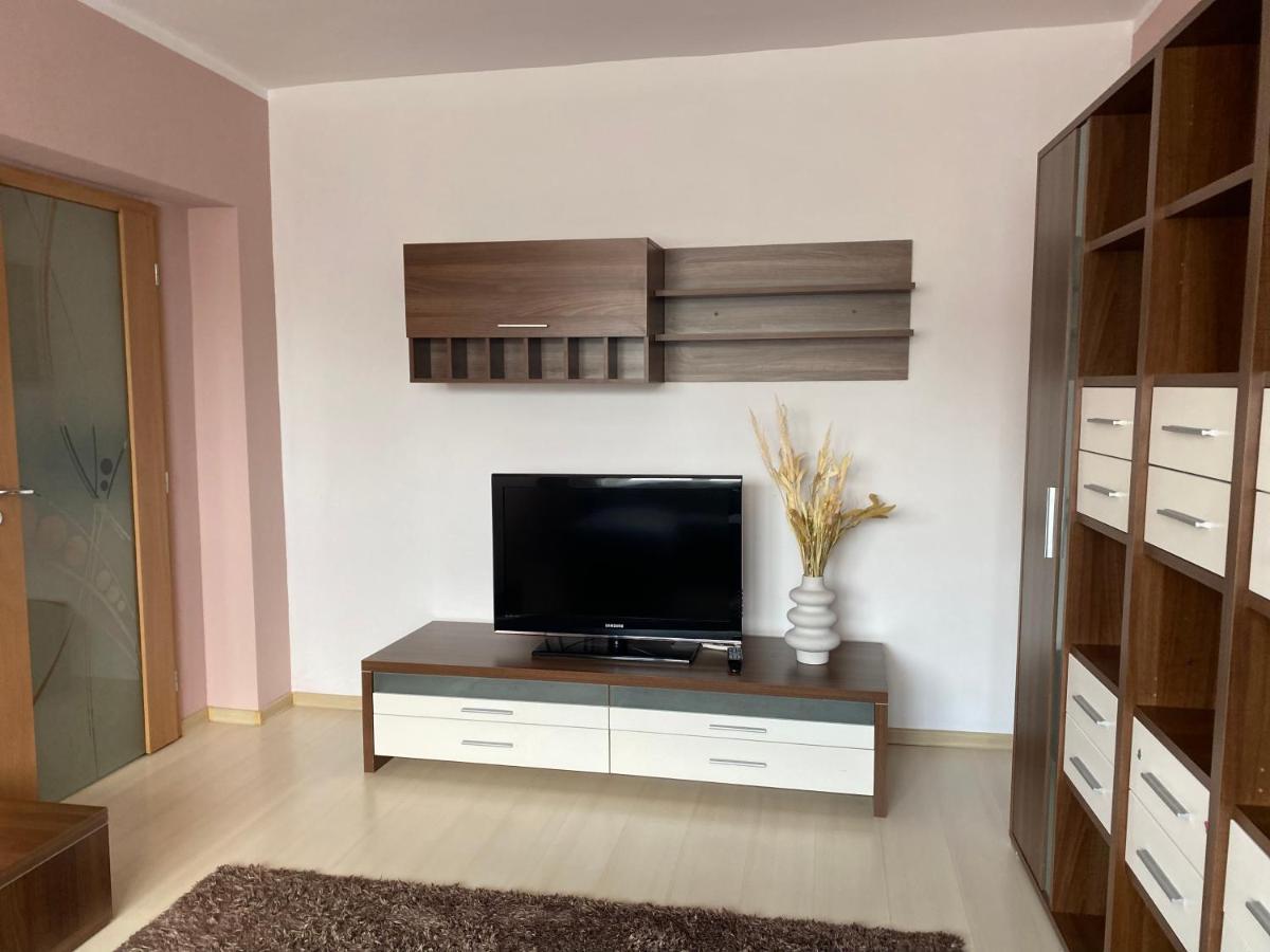 شقة Sendy Apartman 2 Sfântu-Gheorghe المظهر الخارجي الصورة