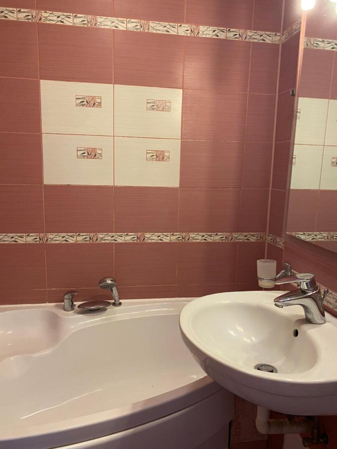 شقة Sendy Apartman 2 Sfântu-Gheorghe المظهر الخارجي الصورة